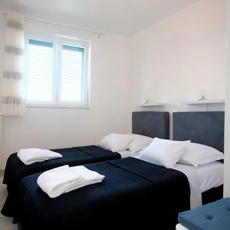 Apartments Villa Stina Preko Extérieur photo