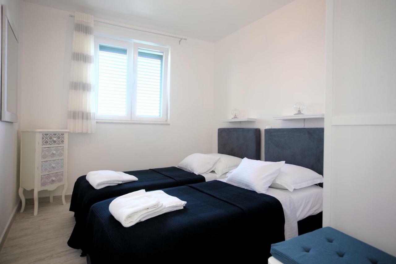 Stina Apartment
